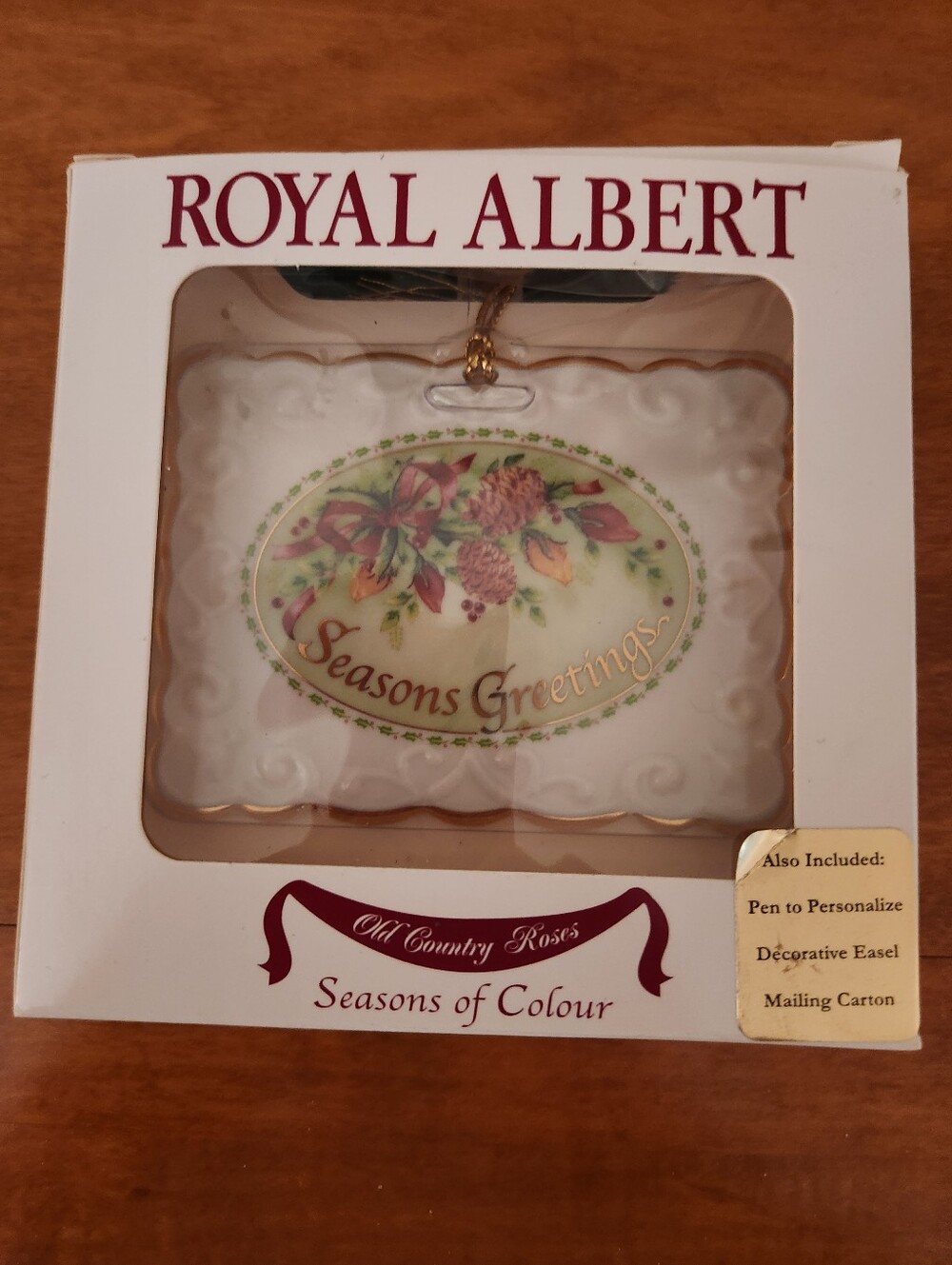 Vintage Royal Albert Seasons Of Colour Victorian Postcard Christmas Ornament